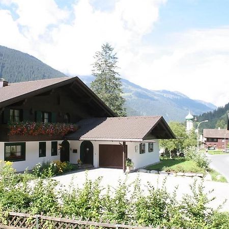 Landhaus Heidi Partenen Buitenkant foto