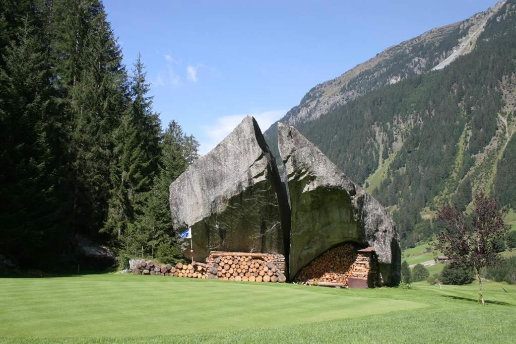 Landhaus Heidi Partenen Buitenkant foto